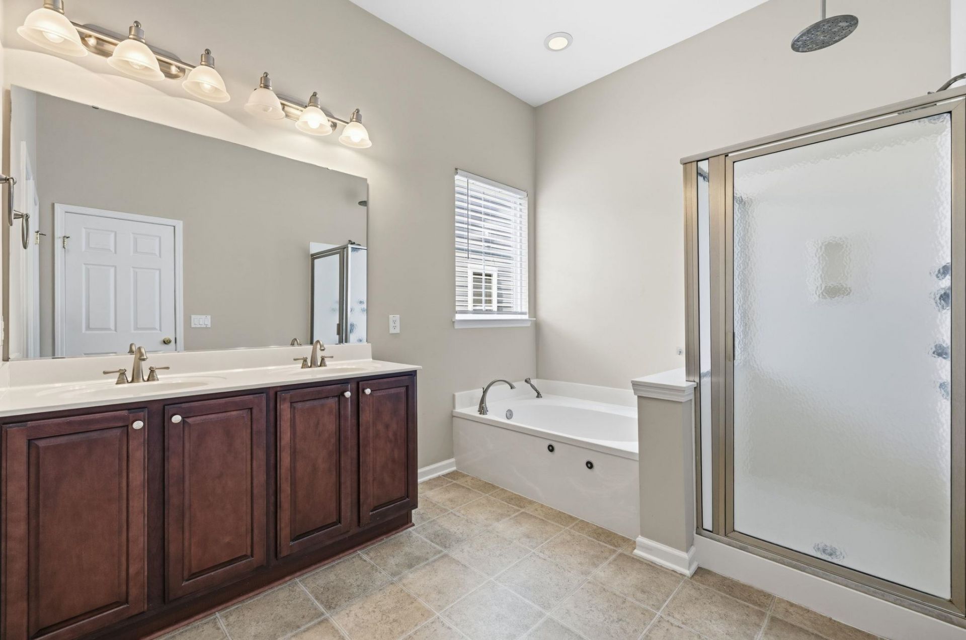 113 Haig Dr. Photo 24