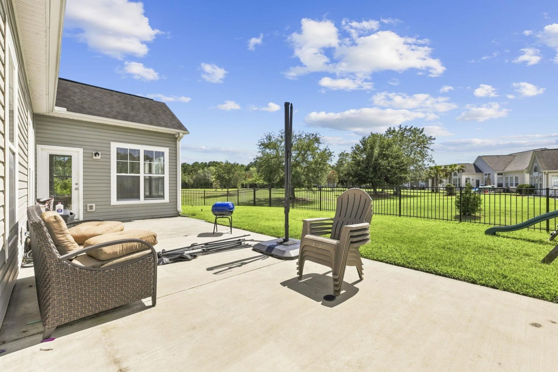 113 Haig Dr. Photo 34