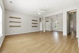 113 Haig Dr. photo 4