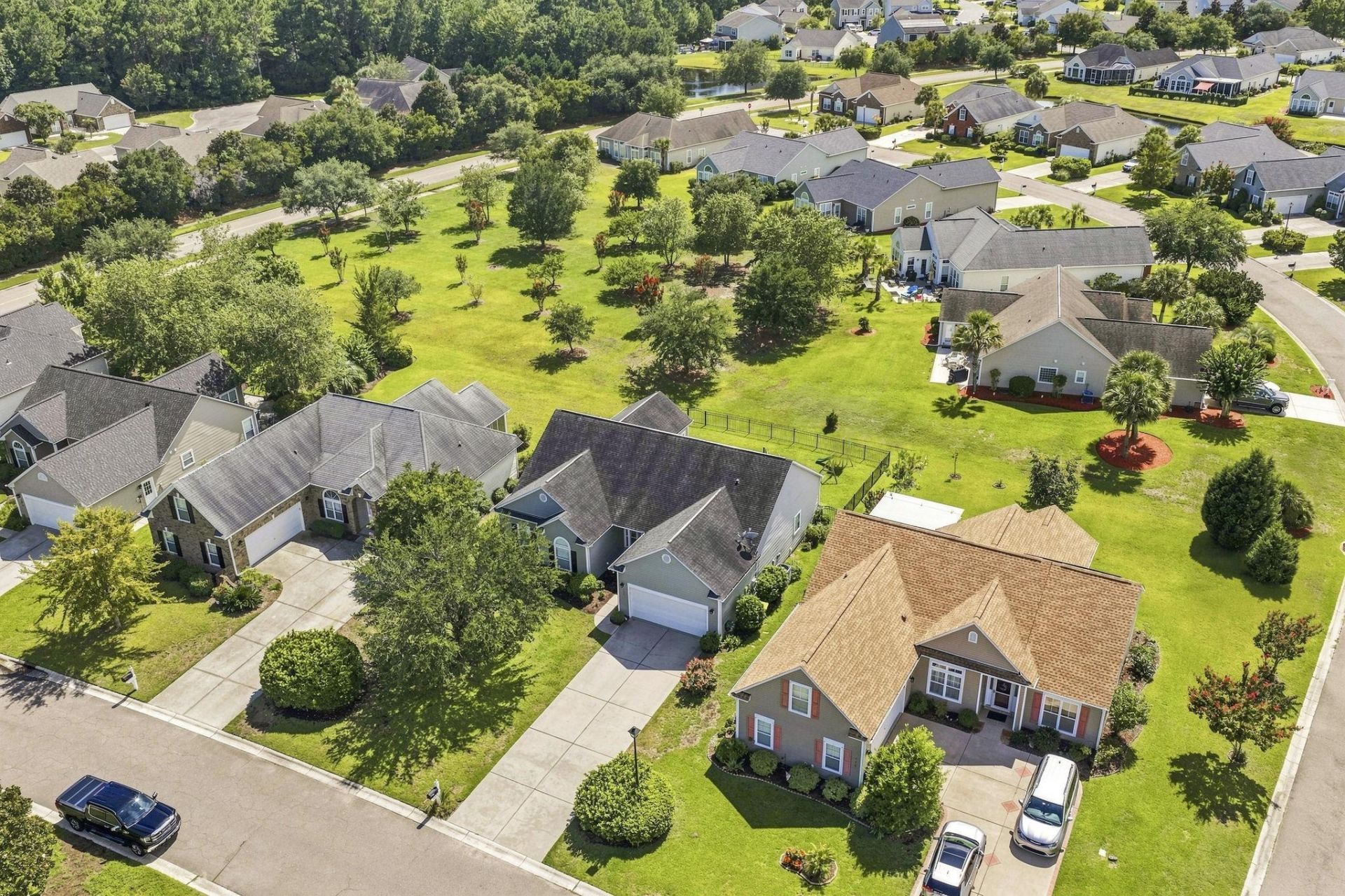 113 Haig Dr. Photo 58