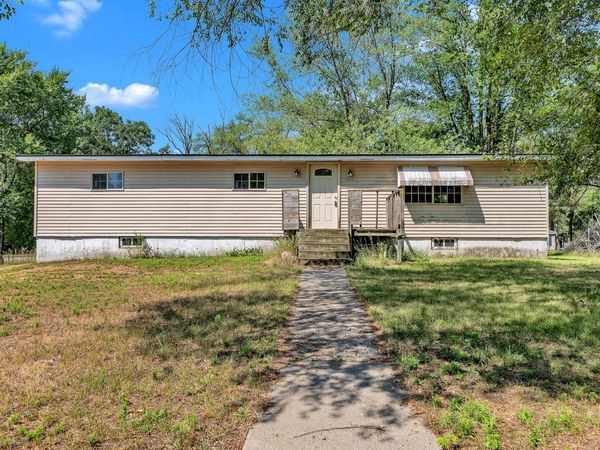 135 S Elm Street, Adams, WI 53910