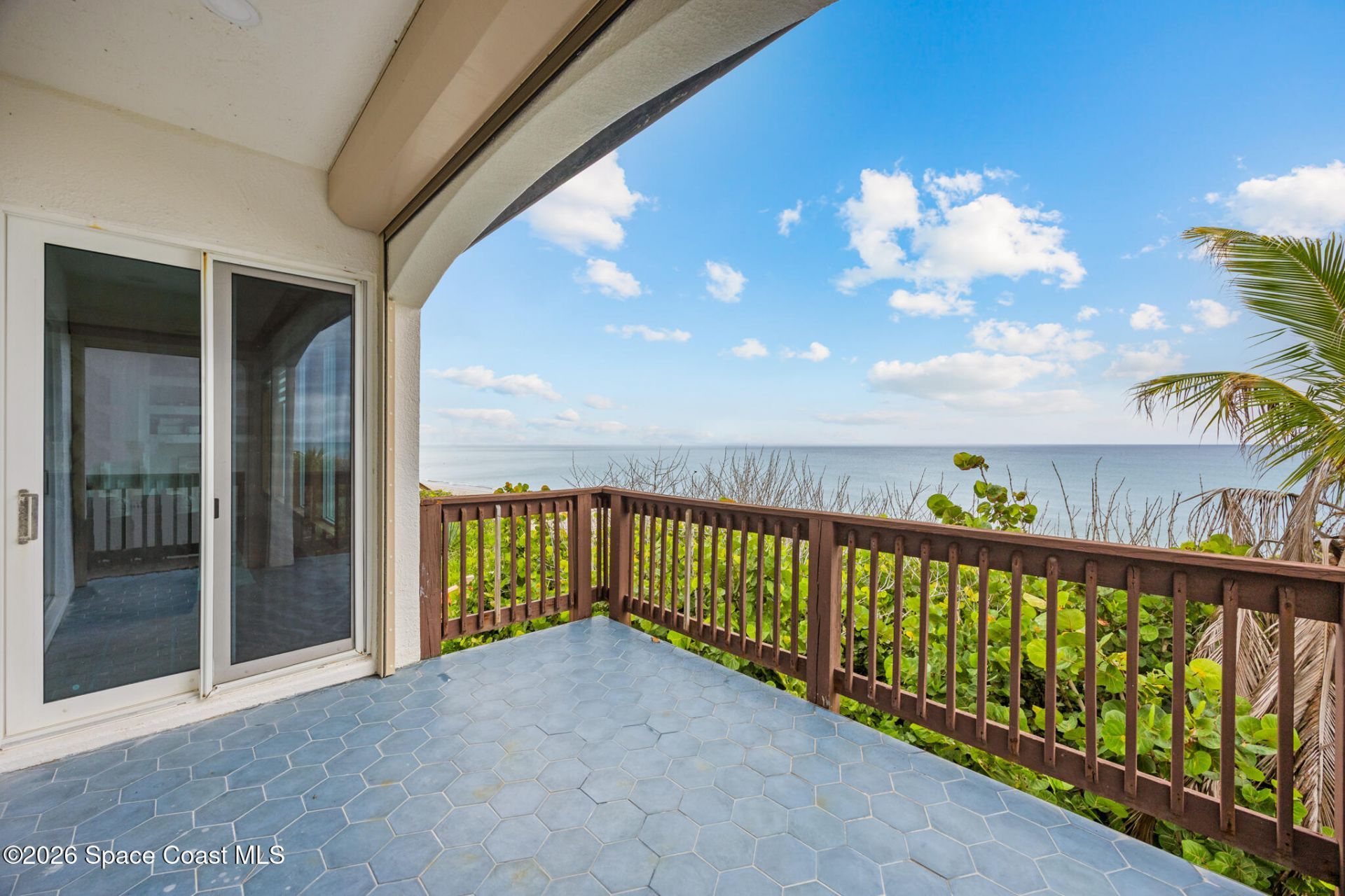 5595 S Highway A1a, Melbourne Beach, FL 32951 Photo