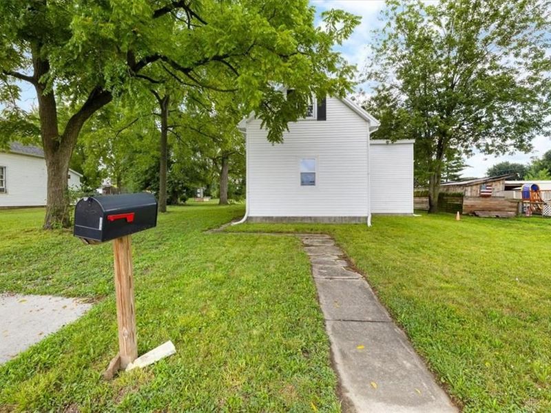 309 Market St, Union City, OH 45390 Photo 4