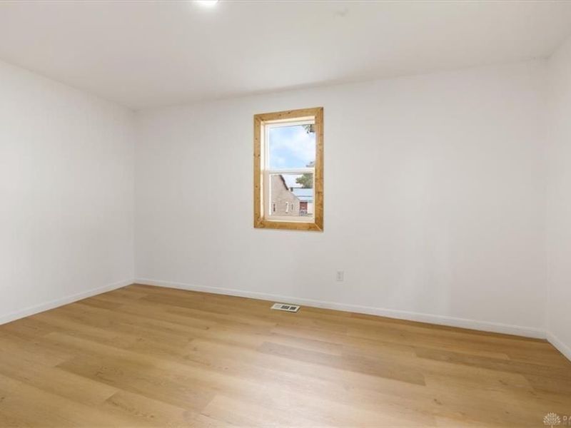 309 Market St, Union City, OH 45390 Photo 9