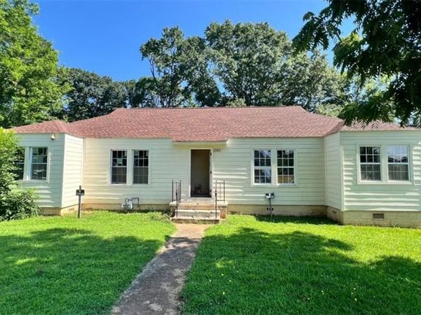 1241 Lyle Avenue , East Point, GA 30344