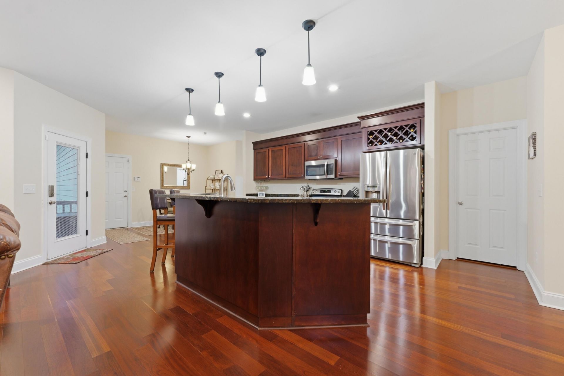 207 Summer Breeze Way Photo 13