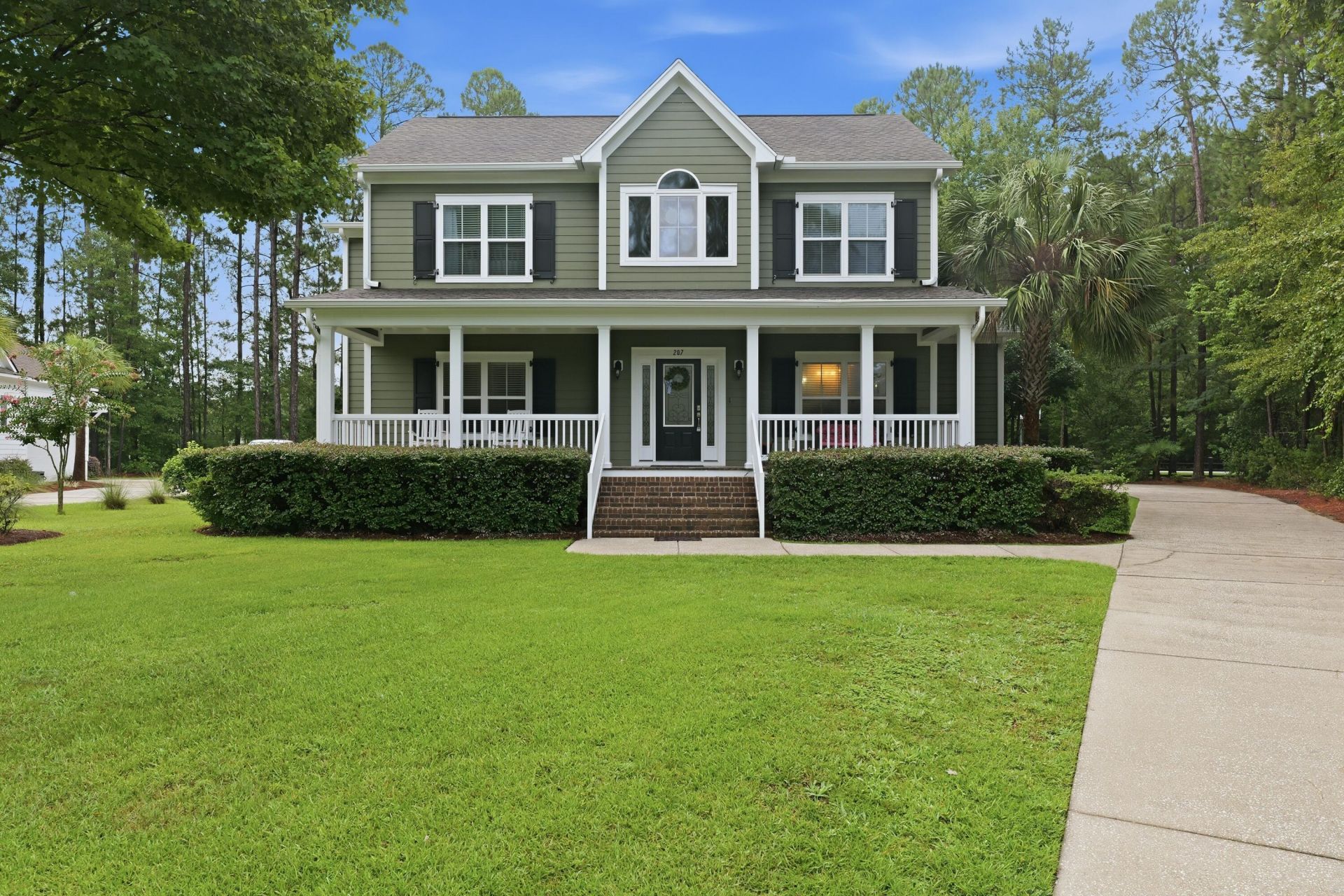 207 Summer Breeze Way Photo 6