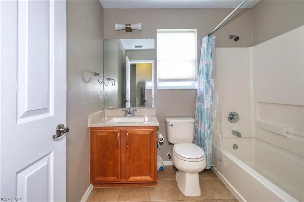 6370 Brant Bay Blvd , Unit 106, North Fort Myers, FL 33917 Photo