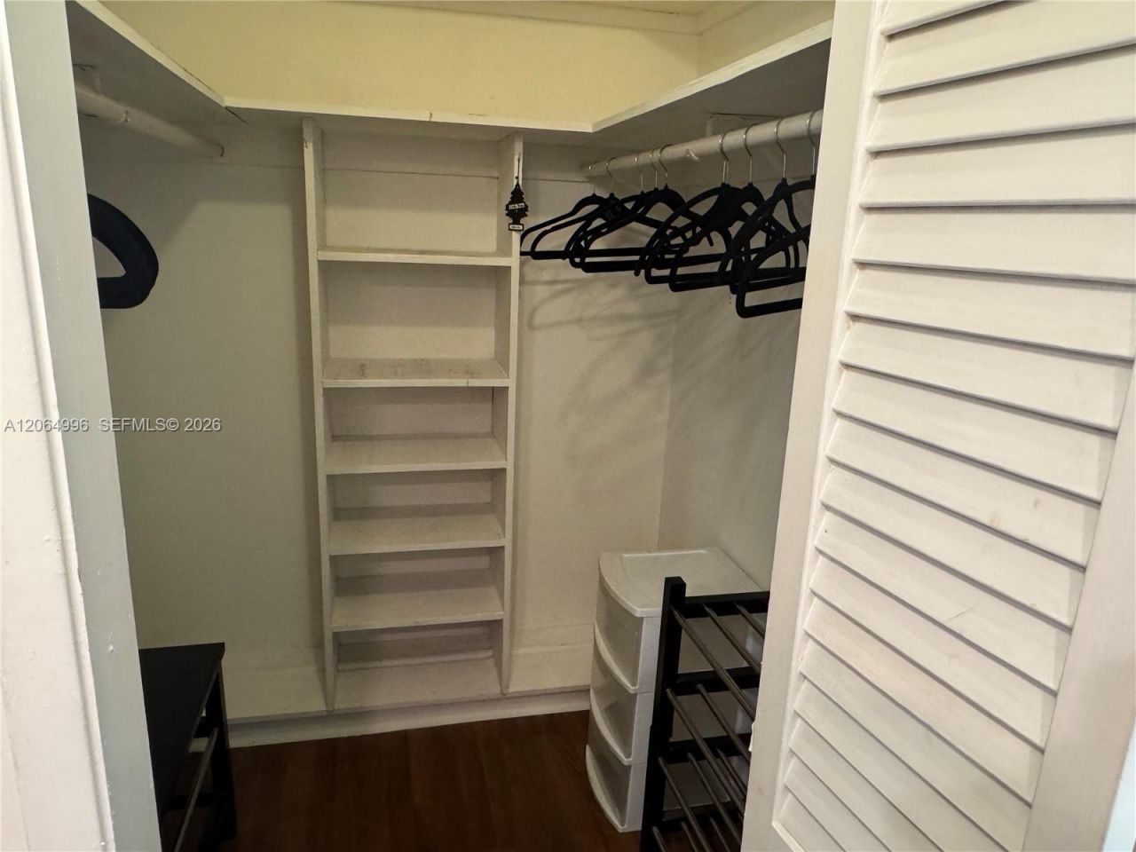 950 Hillcrest Dr , Unit 411, Hollywood, FL 33021 Photo