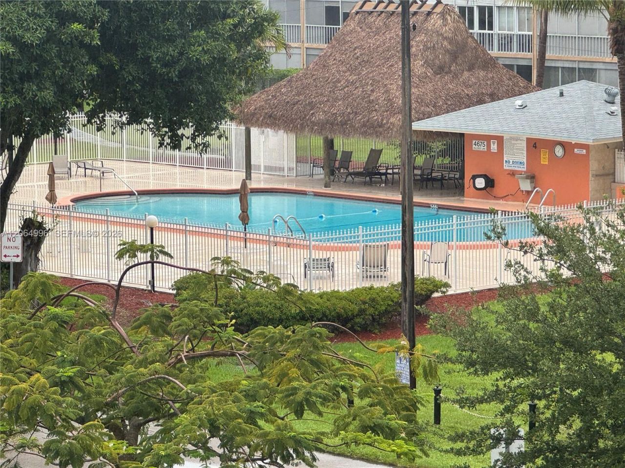 950 Hillcrest Dr , Unit 411, Hollywood, FL 33021 Photo