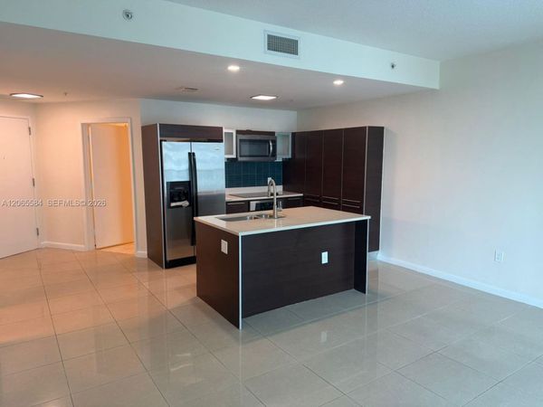 1900 N Bayshore Dr , Unit 1707, Miami, FL 33132