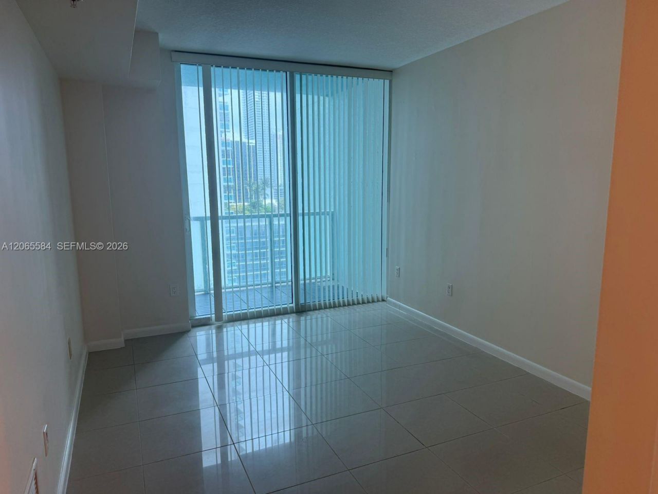 1900 N Bayshore Dr , Unit 1707, Miami, FL 33132 Photo