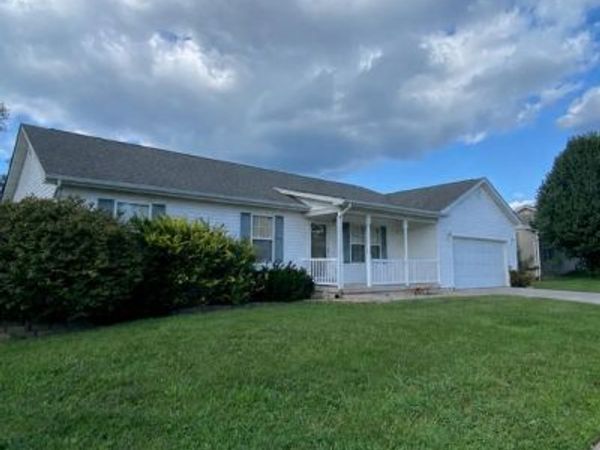 819 Tiffany Court , Marthasville, MO 63357
