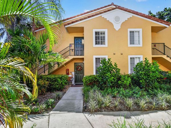 160 YACHT CLUB Way, Unit 211, Hypoluxo, FL 33462