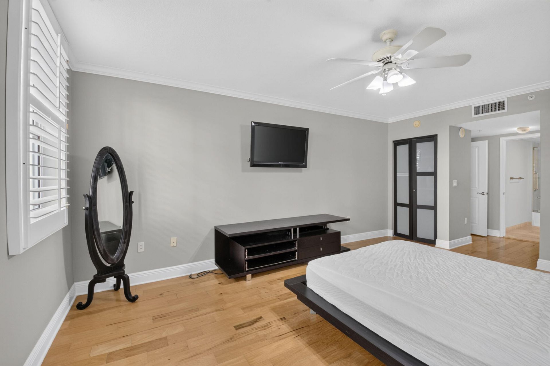 99 SE Mizner Boulevard, Unit 345, Boca Raton, FL 33432 Photo