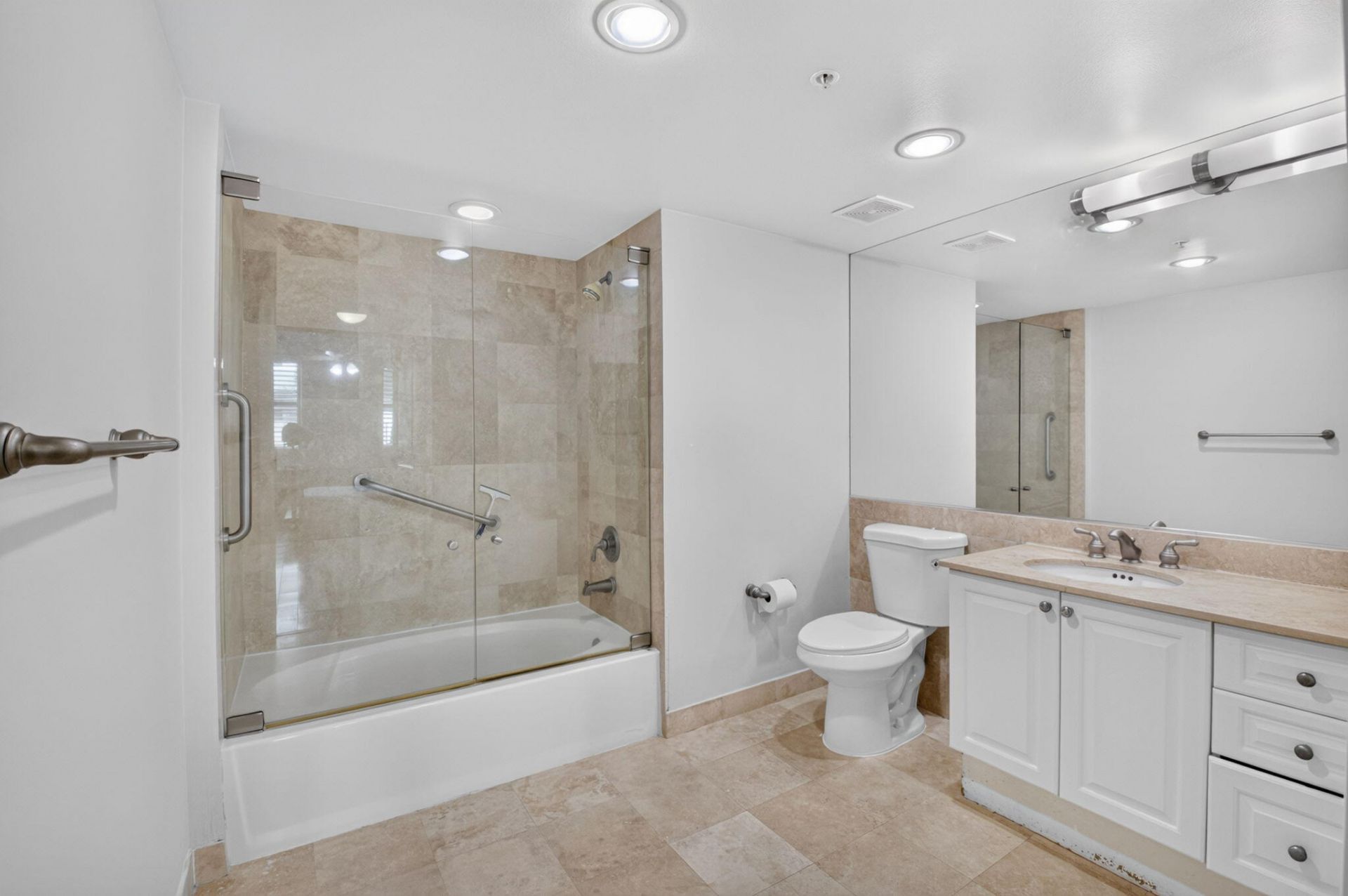 99 SE Mizner Boulevard, Unit 345, Boca Raton, FL 33432 Photo