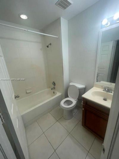 1992 Nassau Dr , Unit -, Riviera Beach, FL 33404 Photo