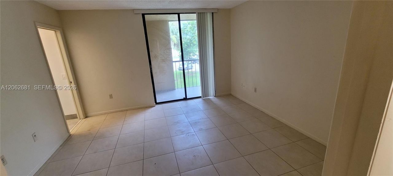 8005 SW 107th Ave , Unit 222, Miami, FL 33173 Photo