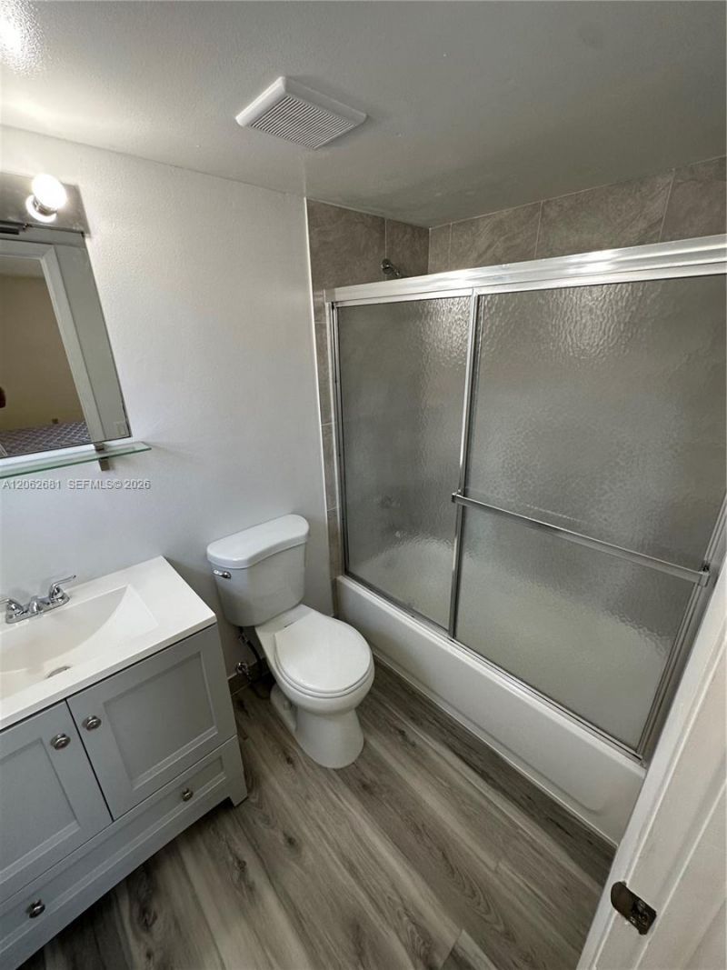 8005 SW 107th Ave , Unit 222, Miami, FL 33173 Photo