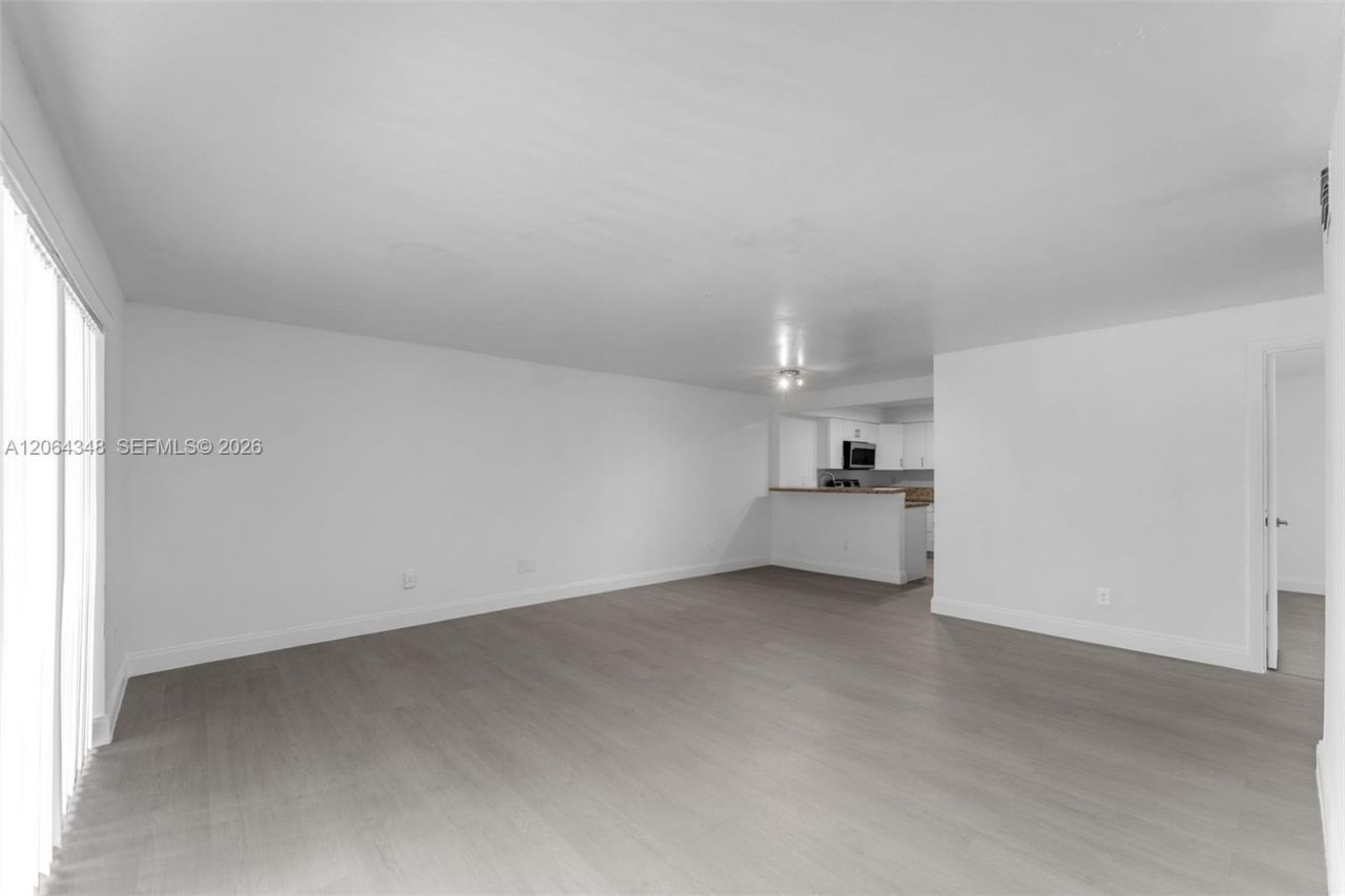 15416 SW 85th Ter, Unit 180, Miami, FL 33193 Photo