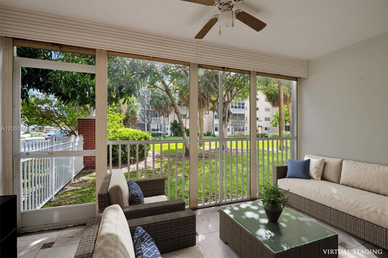 619 NE 14th Ave, Unit 101, Hallandale Beach, FL 33009 Photo