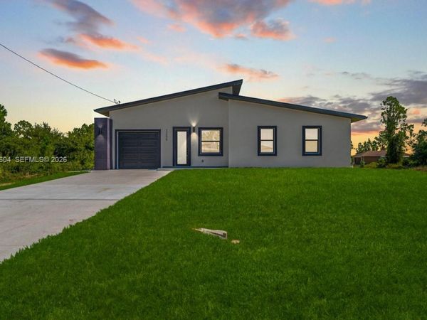 1255 Nimitz , Lehigh Acres, FL 33974