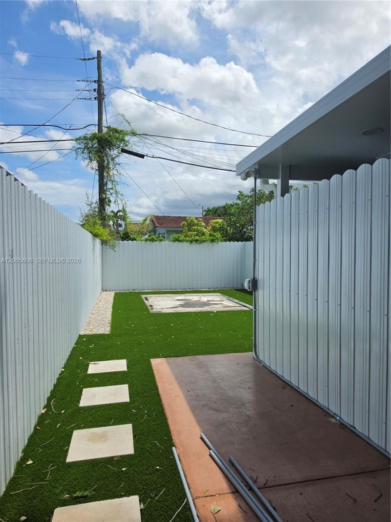 5290 NW 2nd Ter, Unit 1, Miami, FL 33126 Photo