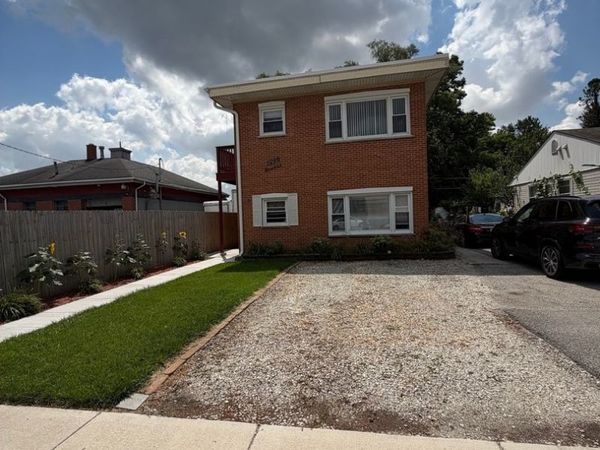 1995 Howard Street , Unit 1R, Des Plaines, IL 60018