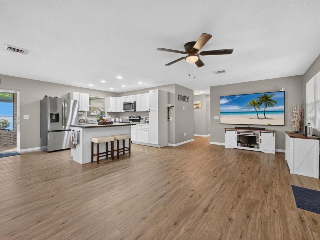 1380 Eagle Avenue E, Eagle Lake, FL 33839 Photo