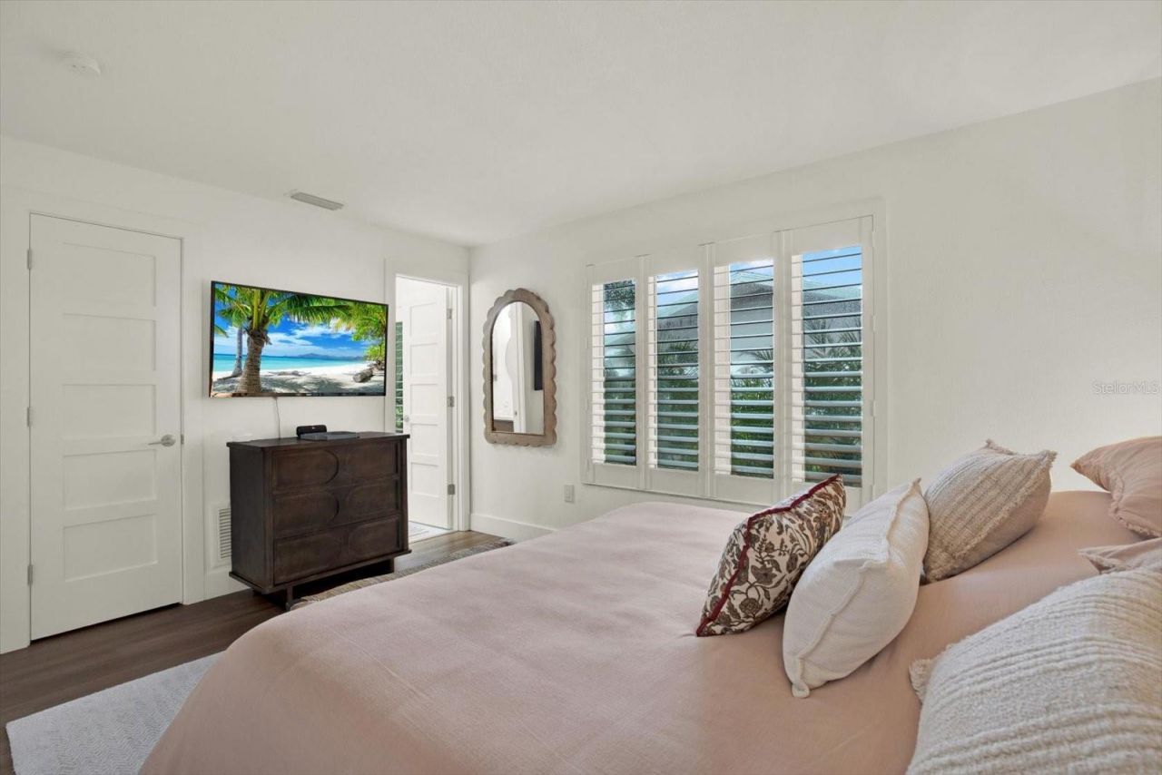 1040 Palm Drive, Belleair Beach, FL 33786 Photo