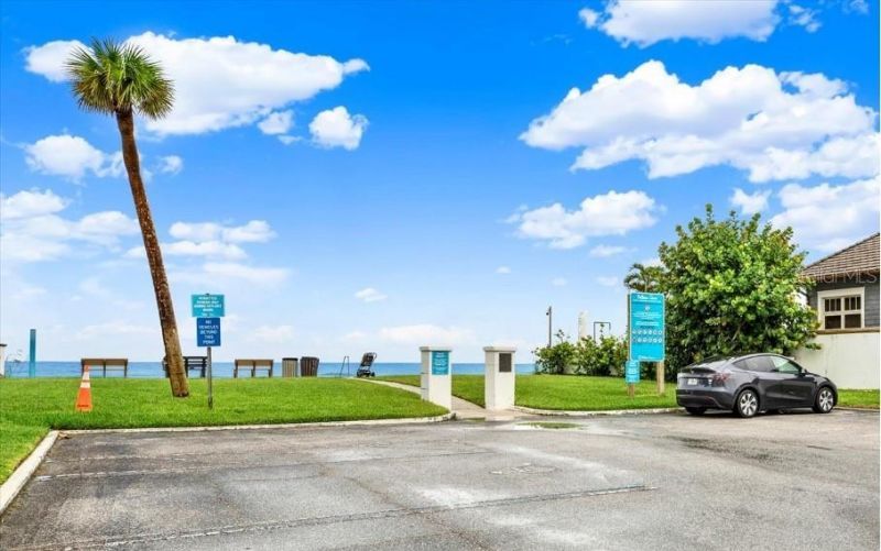 1040 Palm Drive, Belleair Beach, FL 33786 Photo