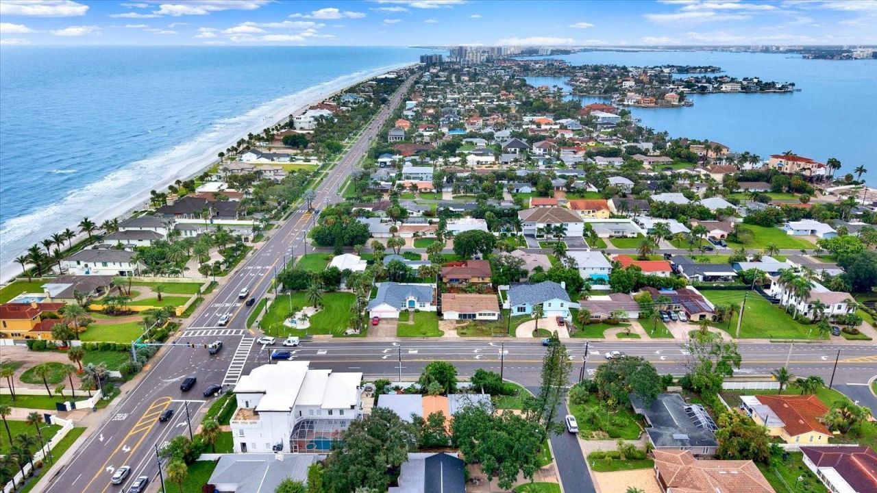 1040 Palm Drive, Belleair Beach, FL 33786 Photo