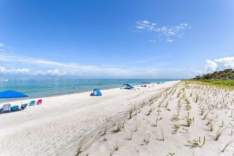 1040 Palm Drive, Belleair Beach, FL 33786 Photo