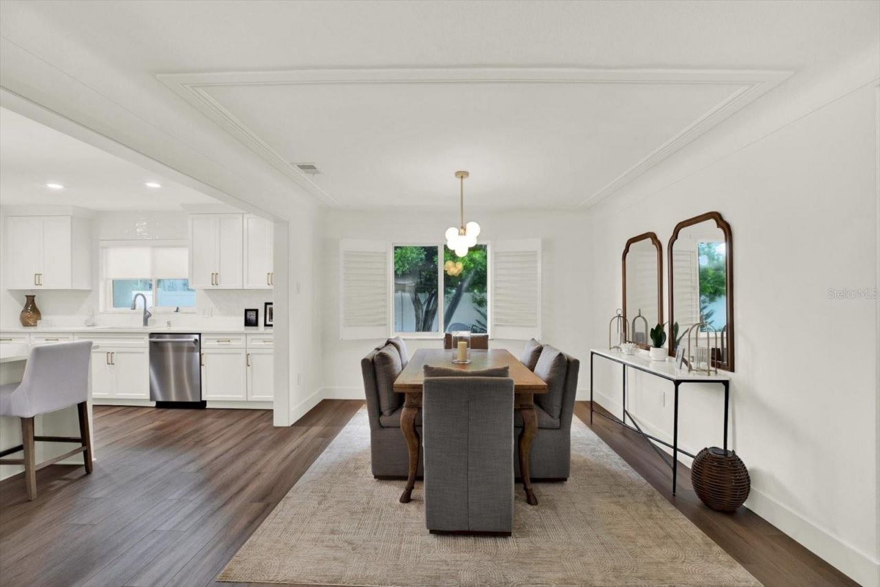 1040 Palm Drive, Belleair Beach, FL 33786 Photo