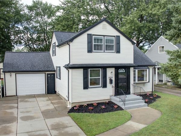 83 Leawood Drive , Tonawanda, NY 14150