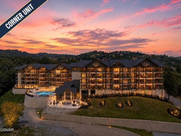 855 Campbell Lead Road , UNIT 301, Gatlinburg, TN 37738