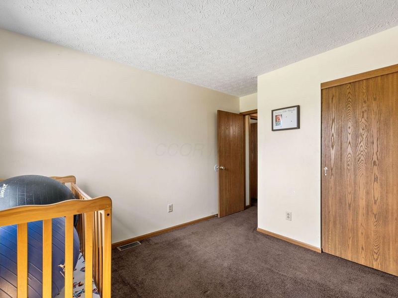 3697 Heatherglen Drive, Columbus, OH 43221 Photo 23