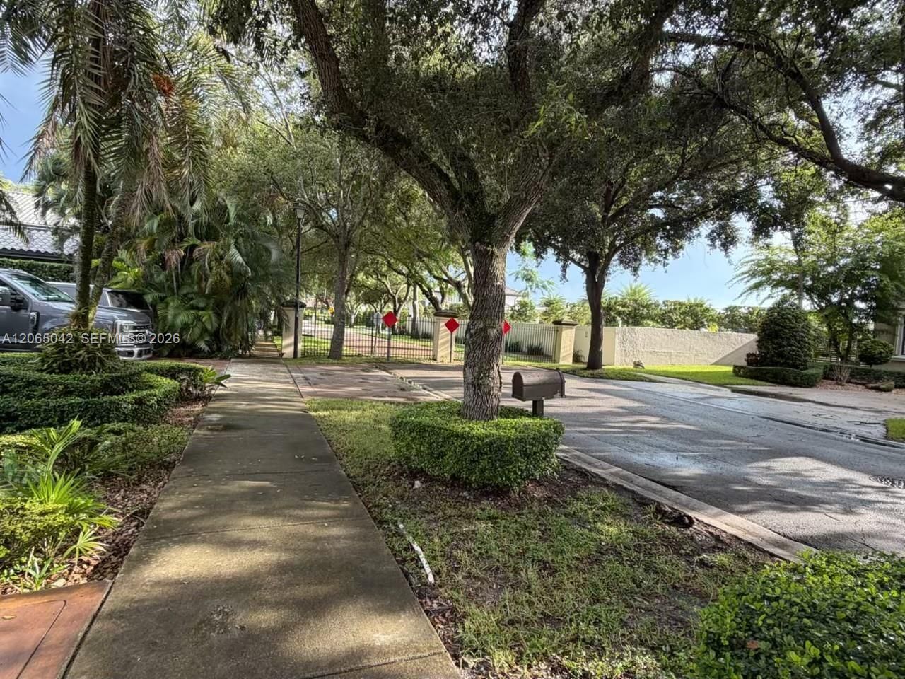 15901 NW 83rd Pl, Miami Lakes, FL 33016 Photo