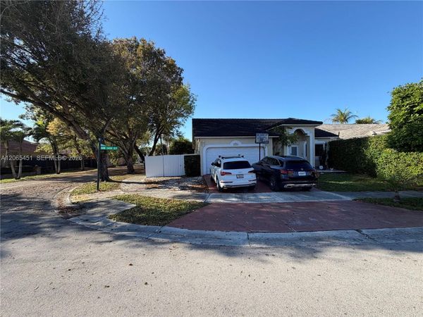 Miami Lakes, FL 33018