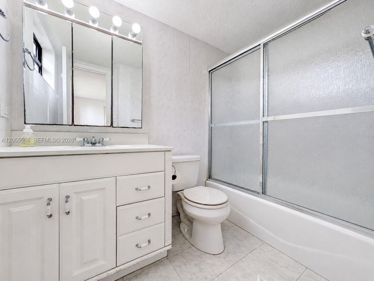 17011 N Bay Rd , Unit 801, Sunny Isles Beach, FL 33160 Photo