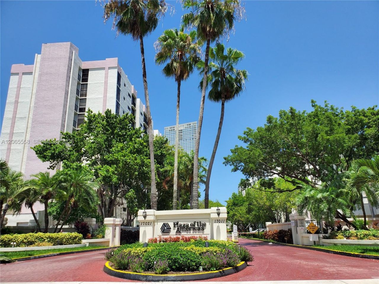 17011 N Bay Rd , Unit 801, Sunny Isles Beach, FL 33160 Photo