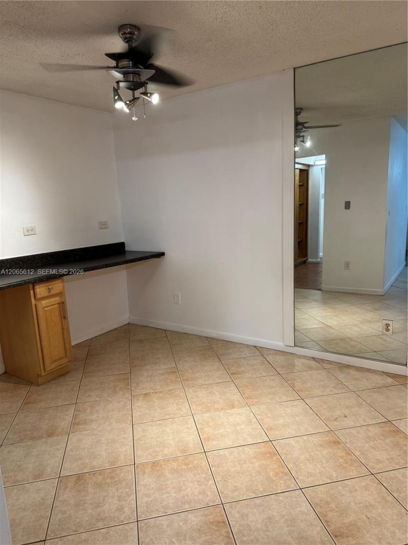 10762 La Placida Dr, Unit 7-105, Coral Springs, FL 33065 Photo