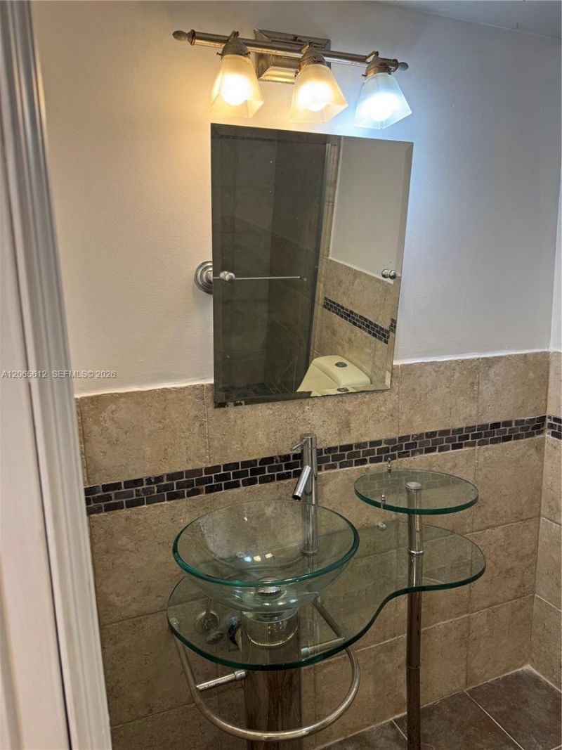 10762 La Placida Dr, Unit 7-105, Coral Springs, FL 33065 Photo