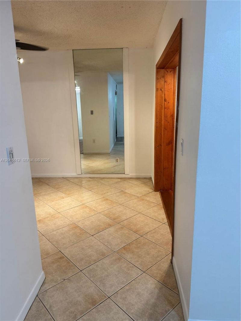 10762 La Placida Dr, Unit 7-105, Coral Springs, FL 33065 Photo
