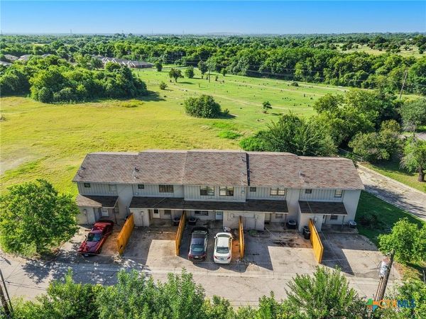 218 E Victory Avenue , Temple, TX 76501