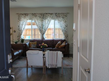 1914 Alabaster Way, Sparks, NV 89436 Photo