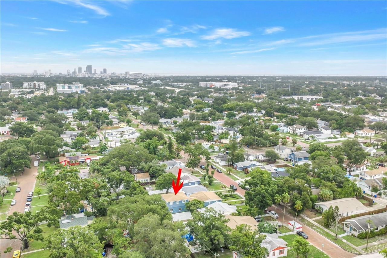 3935 Burlington Avenue N, Saint Petersburg, FL 33713 Photo