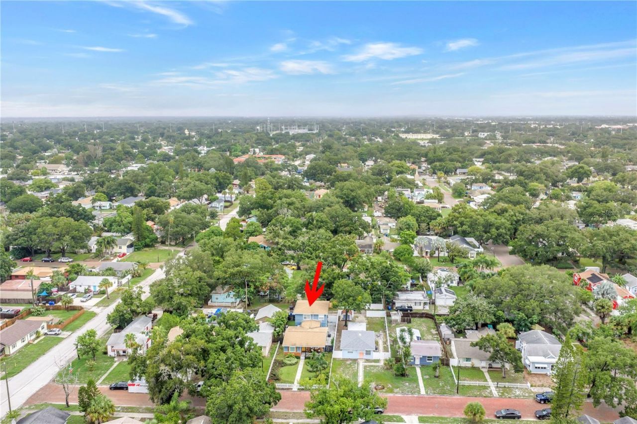 3935 Burlington Avenue N, Saint Petersburg, FL 33713 Photo