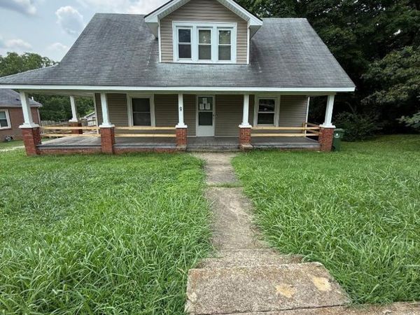 9 Fowler Avenue, Lexington, NC 27292