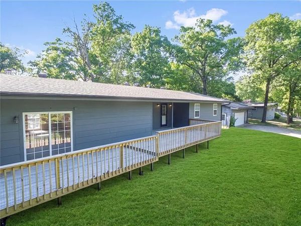 27 Worcester Drive , Bella Vista, AR 72714